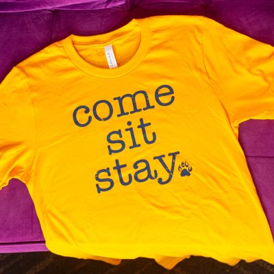 Come Sit Stay Tee